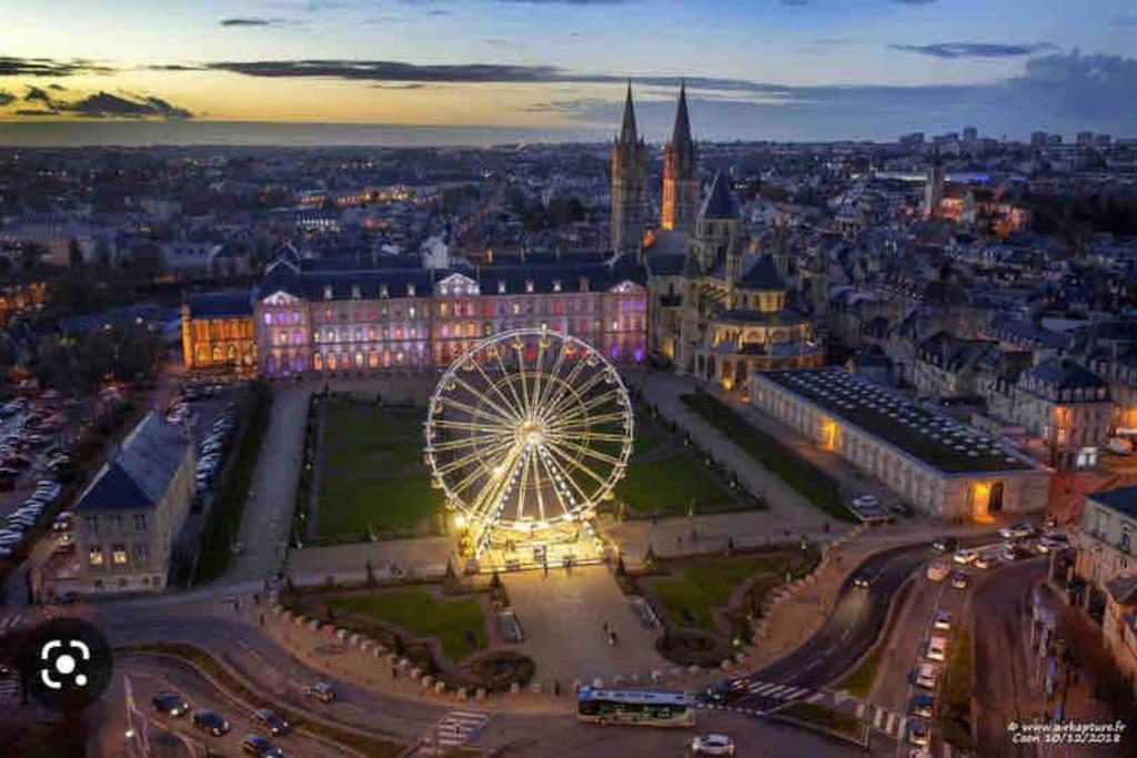 Maison De Ville Avec Parking - Caen Centre Buitenkant foto